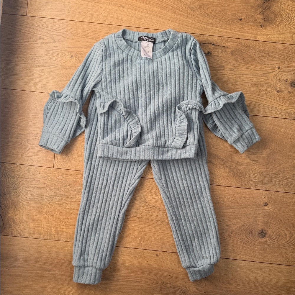 Rare Too! 2pc Set 3T - Blue Ribbed Peplum Style Ruffle Set